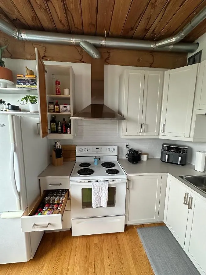 The Noble Loft Apartment Toronto Canada